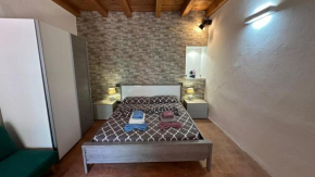 Appartamenti in Centro Storico a 15 min Dal Lago d'Iseo - Free Wi-Fi - AC